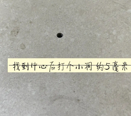 大宁瓷砖空鼓维修公司专业解答在瓷砖铺贴过程中，如果砂料搅拌不均匀，将会带来以下问题
